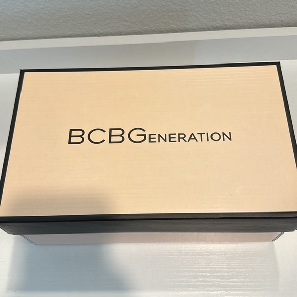 BCBG Elegant Evening Pumps - Picture 8 of 8